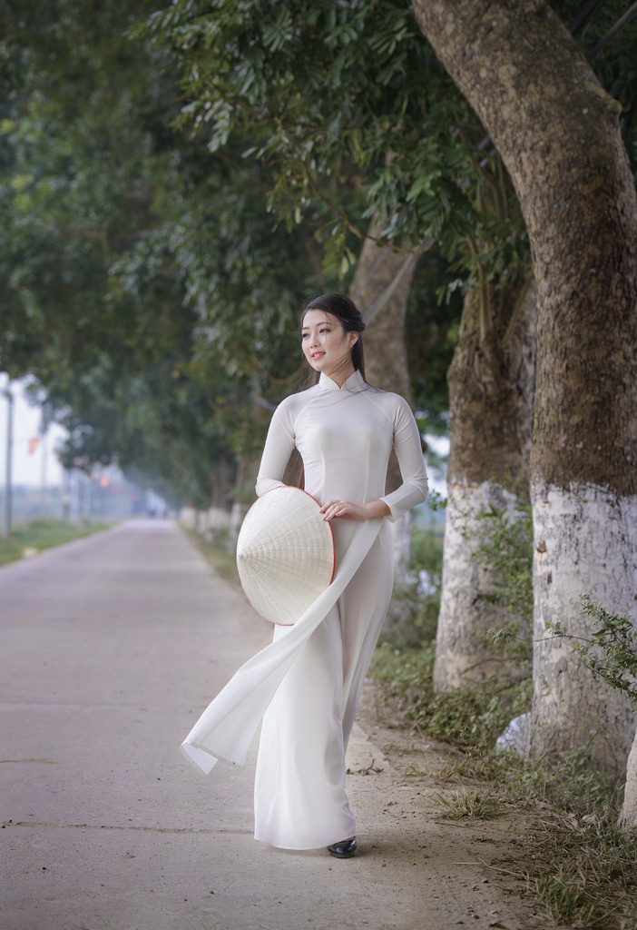 四少妇按摩精油